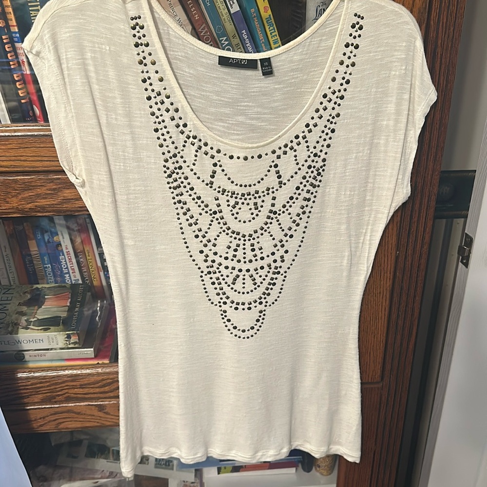 Apt. 9 dressy t-shirt